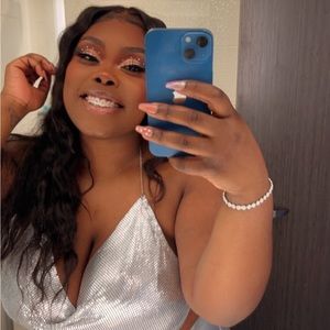 Meet your Posher, Bridgette